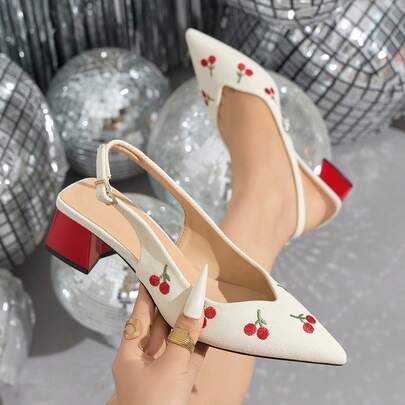 1. Sandal mùa hè cho nữ, giày cao gót thanh lịch cho nữ, sandal màu be cho Ngày của Mẹ, giày cao gót mũi nhọn thêu hoa anh đào cho nữ, giày cao gót hở mũi có quai hậu thời trang, giày công sở thoải mái cho nữ, giày thanh lịch cho nữ phù hợp để đi mua sắm/nghỉ mát/dự tiệc và hẹn hò hàng ngày, giày cao gót màu đỏ, giày cao gót thoải mái cho nữ, giày cao gót màu trắng thoải mái cho mùa hè