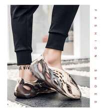 Zapatos de corredor de espuma para mujeres Hombres, zapatillas de nube huecas zapatillas de deporte ligeras deslizables Sandalias de playa suaves transpirables Sandalias de corredor de espuma Slides Cloud Sandalias de almohada Zapatos deportivos zapatillas de senderismo ligeras antideslizantes al aire libre en interiores Sandalias de playa de verano para mujeres Hombres - Multicolor - Ver 7