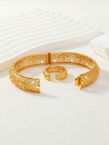 2pcs Middle Eastern Ramadan Hollow Pattern Full Bangle & Ring Jewelry Set, Ideal Ramadan Festival Gift - Yellow Gold - View 3
