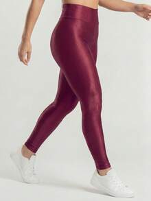 Women's Ribbed High-Waisted Fitness Leggings With A Shimmering Finish, Perfect For Premium Workouts. - Merah tua - View 2