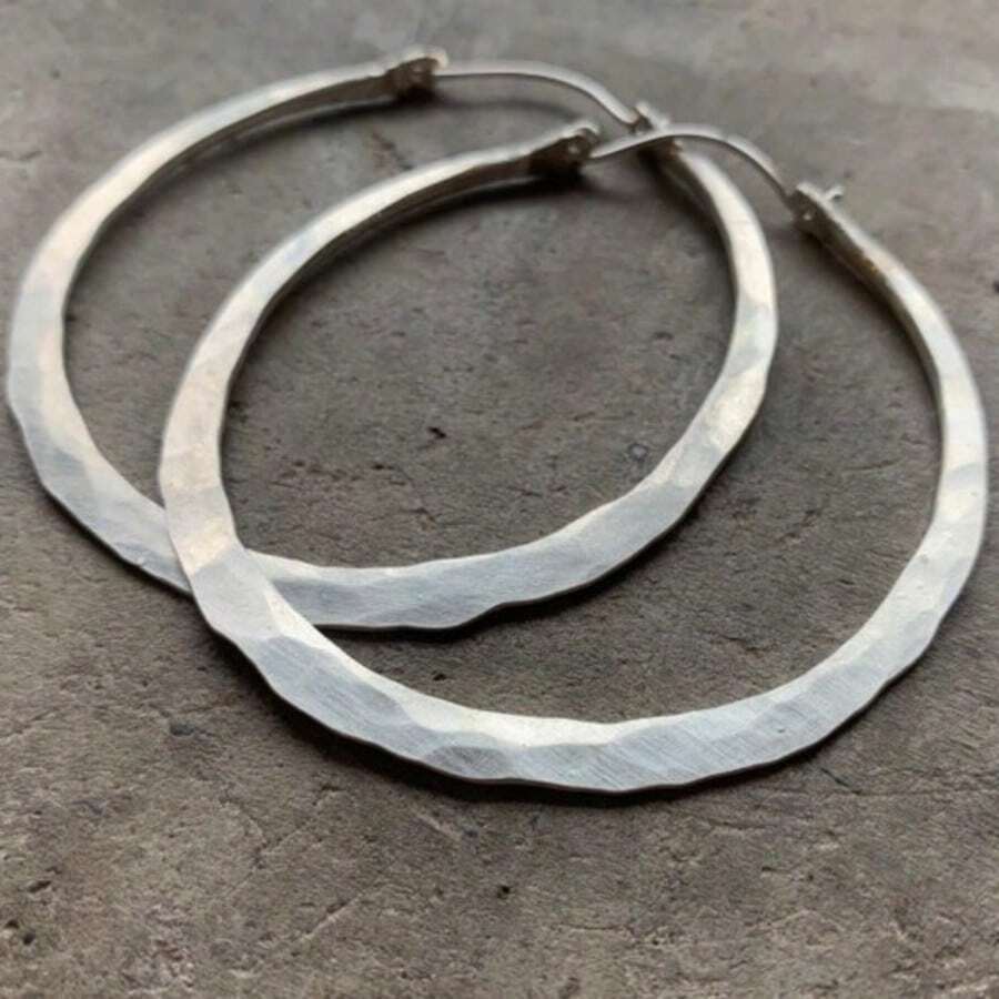 1 Pair Fashionable Round Hoop Earrings, Party Jewelry And Casual Accessories - Silver - View 1