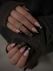 24片长方形豹纹法式美甲贴片，饰有豹纹元素和金色珠饰，包含：1片果冻胶和1个指甲锉，适合女性和女孩日常佩戴、锐舞派对等场合。 - 彩色 - 查看 1