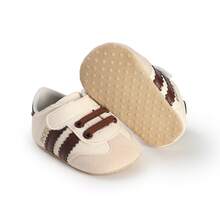 1双舒适PU撞色男童魔术贴平底休闲可爱百搭运动鞋，适合春秋季穿着 - 鏽棕色 - 查看 12