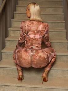 Women's Valentine Sexy Spice Two-Piece Set Flower Print Crew Neck Top High Waist Hip Trousers - Hồng - Xem 4