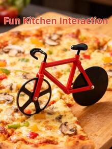 1个自行车造型披萨刀，创意滚动披萨刀，双轮披萨切割器，披萨分割器，单轮自行车造型披萨刀，不锈钢披萨刀，适用于家庭和专业厨房 - 有趣的披萨派对装饰 - 易于清洁的披萨切割工具 - 烹饪爱好者的趣味设计 - 多 - 查看 10