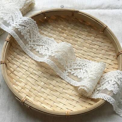 5.5cm Wide Vintage Floral Lace Trim, Embroidered Lace Fabric, Suitable For Sewing, 1/5 Yard Length, Applicable For Wedding Dress DIY, Bridal Decoration, Garment Embellishment, Home Curtains, Suitable For Beginner Sewing