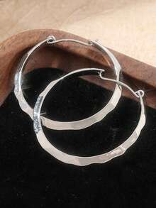 1 Pair Fashionable Round Hoop Earrings, Party Jewelry And Casual Accessories - Silver - View 11