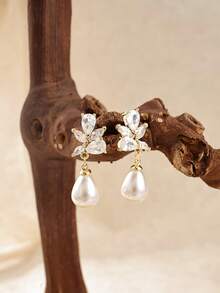 14K镀金CZ珍珠新娘耳环，低过敏镀金耳环，优雅新娘珍珠首饰，女士款 - 鋯石珍珠吊墜耳環 - 查看 9