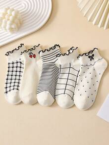 4 Pairs Random Pink Cartoon Rabbit & Cherry Striped Cute Short Socks - Multicolor - View 2