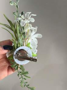 1pc White Airen Rose With Small White Flowers And Green Berries, Elegant Boutonniere Suitable For Groom, Wedding Decoration, Formal Events, Parties Valentine's Day Accessories - White - View 10