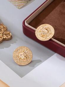 一对手工制作的纹理金色几何圆形狮头耳钉，适合节日送礼，女士金色耳环 - 金黃色 - 查看 3