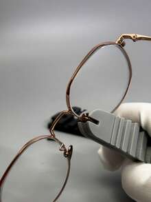 眼镜框维修套装 - 包括鼻托、耳托调节器、近视眼镜/老花镜维修弯曲工具 - 黑色1件 - 查看 4