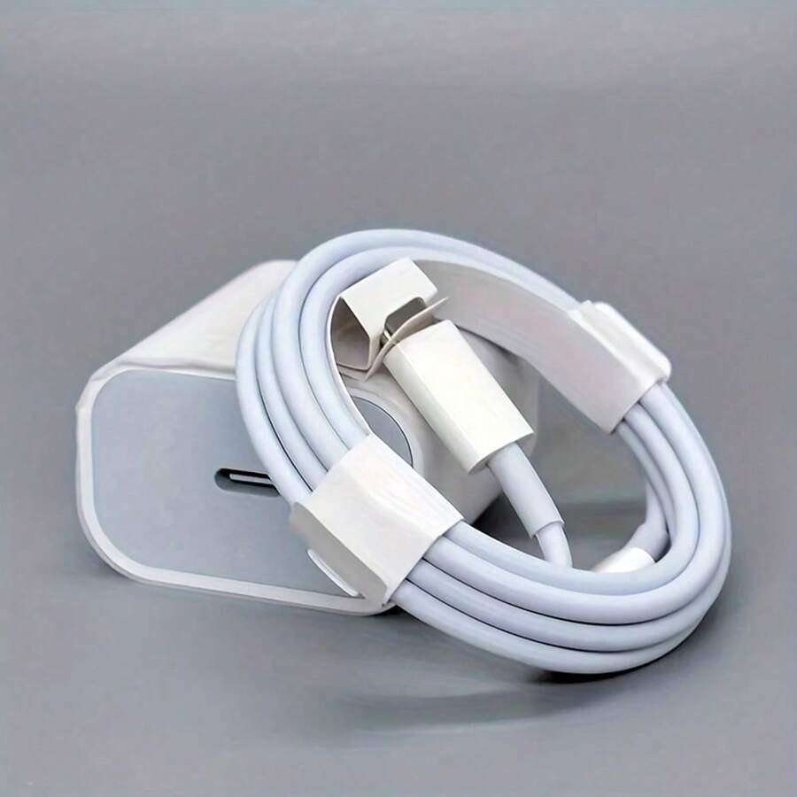 20W 快充套装 [USB-C 墙充 + 100cm USB-C 转 USB-C 数据线] USB-C 充电线兼容 17/16/15 Pro Max Plus、iPad 等系列 - 美規A型插(110-127V) - 查看 1