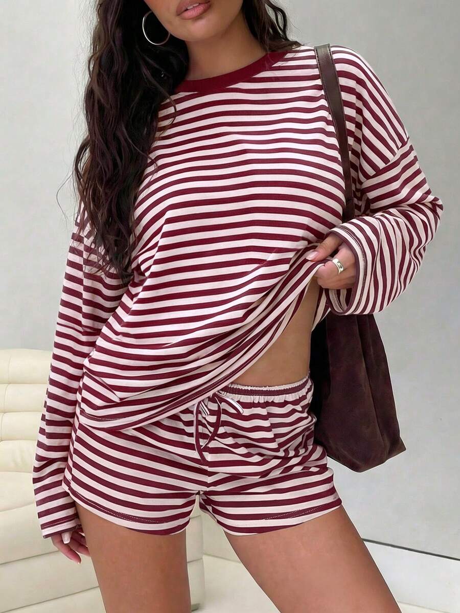 GAOVOT 两件套女士夏季休闲运动撞色条纹圆领长袖上衣和宽松短裤套装 春季 - 紅白色 - 查看 1