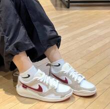 Nike 女士 JORDAN CMFT ERA 舒适休闲运动鞋 - 白色/褐色 - 查看 5