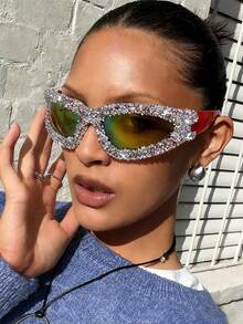 1pc Oversized Cat Eye Rhinestone Embellished , Y2K Exaggerated Avant-Garde Hip Hop Style, Versatile Fashion Party Glasses For Women, Suitable For Daily Outfit, Street Style, Vacation, Beach Party, Autumn/Winter - Khung màu đỏ với những viên kim cương bạc. - Xem 4