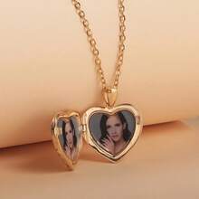 Customized Personalized Double Photo Color Love Butterfly Pendant Necklace, Mother's Day Gift, Valentine's Day Birthday Anniversary Commemoration, Friends And Classmates Graduation, Christmas High-End Family Gift - Multicolor - View 2