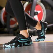 夏季男士赤足五趾水鞋 - 男女通用设计，适合海滩、度假村、派对、露营、冲浪、游泳、室内健身、瑜伽、跳绳等活动，轻便速干，沙滩及溪流鞋 - 黑藍 - 查看 11