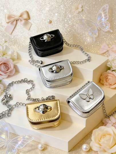 1. PU磁扣，时尚简约迷你个性化链条包，百搭小方包，百搭小众设计斜挎包，适合青少年（注意：亮面产品难免会有划痕，请谨慎购买）