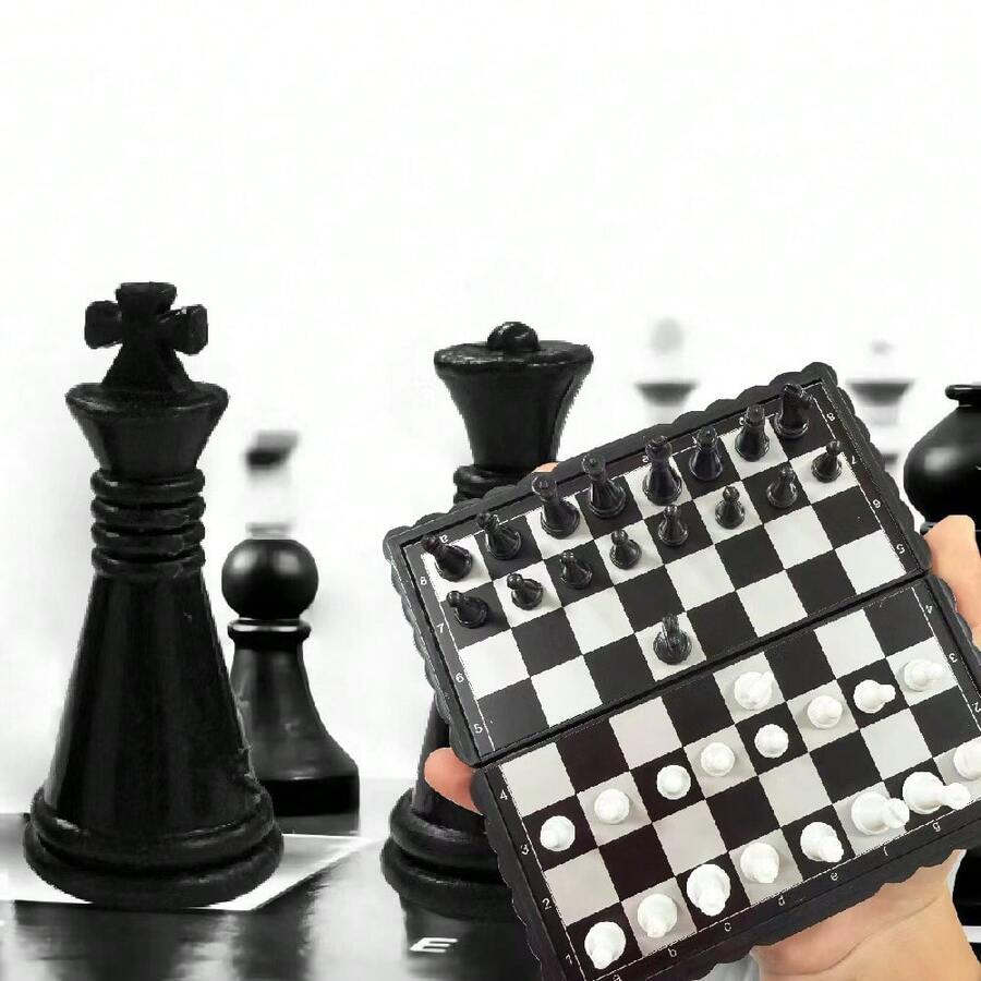 Mini magnetisches Schachset, faltbares magnetisches Plastik-Schachbrett-Spiel, tragbares Spielzeug, tragbar für Outdoor - Schwarz und Weiss - Übersicht 1