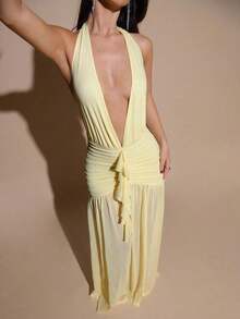2026 Dresses For WomenBAE Sexy Minimalist Solid Yellow Cream Deep V-Neck Halter Bodycon Ruched Fitted Women's Maxi Mesh Dress, Suitable For Party, Cocktail, Formal Occasions, Bridesmaid, Birthday, Business Casual, Elegant Women Maxi Dress,Valentine's Day,Valentine Fits For WomenLoose And Comfortablevestidos - 淡黃色 - 查看 7