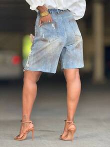 GLOURI Women's Light Blue Denim Distressed Shorts - 3D Lace Flower Embellishments & Ripped Fringe Hem | Sweet-Edgy Mix Style For Brunch Dates, Daily Hangouts & Casual Meetups (Denim Comfortable & Decorative Chic Detail) For Effortless Date-Ready & Daily Sty - 藍色 - 查看 8