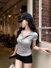 女士修身Polo领短袖T恤，收腰设计，优雅显瘦，休闲夏季之选 - 灰色 - 查看 4