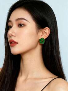 OBOVAY Bộ 1/2/3/4 đôi bông tai bằng thép không gỉ, bông tai đinh tán hình hoa vuông màu xanh lá cây bằng acrylic thời trang, kiểu dáng tối giản, thanh lịch, tươi trẻ, độc đáo, cao cấp, phù hợp cho phụ nữ đeo hàng ngày và trong các dịp lễ hội. - màu xanh lá - Xem 4