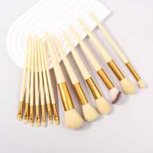 13/17-Piece Makeup Brush Set, Including Basic Eye Shadow Brushes, 3 Makeup Sponges, 1 Makeup Brush Cleaning Box, Loose Powder And Blusher, Etc., Suitable For Beginners. The Set Includes: Makeup Brush Set, Makeup Brush Set, Full Set Of Makeup Tools, Makeup Brush Set, Full Set Of Makeup Tools, Makeup Brush Set, Makeup Brush Gift Box Set. - Yellow - View 8