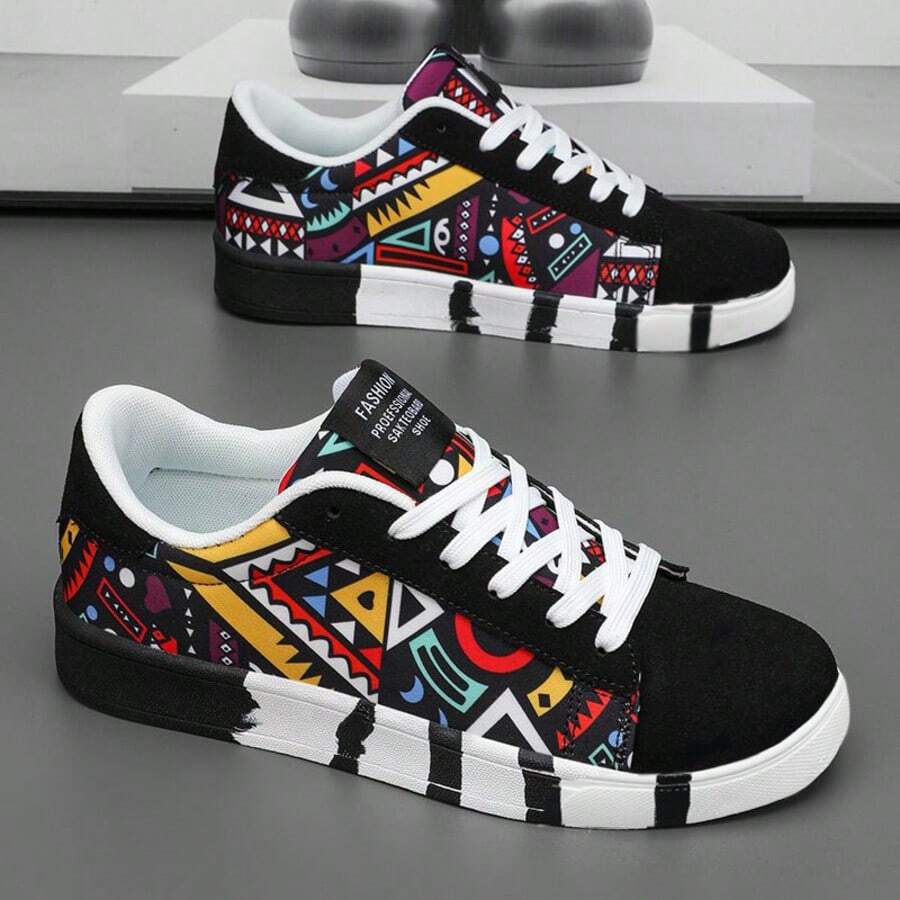 男士休闲酷炫涂鸦印花滑板鞋，轻便防滑低帮运动鞋，四季皆宜 - 黑色 - 查看 1