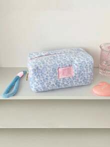1pc Leopard Print Plush Makeup Bag, Leopard Pattern Winter Warm Makeup Pouch, Lipstick Case, Large Capacity Cosmetic Storage Bag, Multi-Functional Design, Suitable For Travel, Vacation, Home, Bathroom, Holiday Cosmetic Storage, Bathroom Accessories, Back To School Essential,Pouch,Makeup Pouch,Travel Essential - Multicolor - View 8