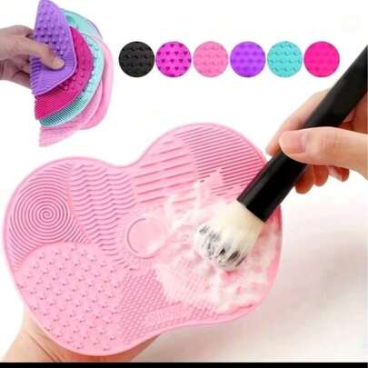 1/2 piezas Alfombrilla de limpieza de brochas de maquillaje de silicona con ventosa, herramienta portátil de limpieza de brochas de maquillaje, almohadilla de limpieza de brochas de maquillaje de silicona con forma de manzana, adecuada para brochas de maquillaje, esponjas de maquillaje, borlas de polvo, excelente para viajes, hogar, escuela, dormitorio, vacaciones, fiestas, etc.