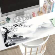 1 件大尺寸游戏鼠标垫，采用传统中国风格山水建筑黑白水墨画设计。这款防滑可水洗橡胶底座鼠标垫经久耐用、防污，不仅是理想的游戏鼠标垫，也是时尚的桌面装饰和学习配件——是送给游戏玩家的完美礼物。 - 彩色 - 查看 3