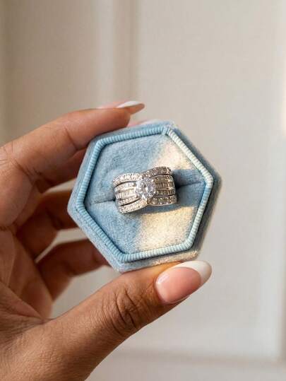 1枚奢华英伦女王风锆石戒指，女士珠宝，925纯银单枚戒指，精致珠宝，适合女孩生日、舞会等场合的礼物