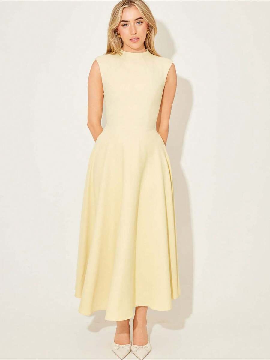 2026 New Arrival European American Style French Temperament Women's Solid Color High-End Minimalist Dress - 淡黃色 - 查看 1