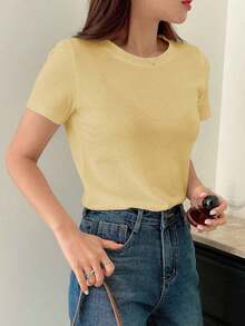 Valentine Outfits For Women2026DAZY Women's Solid Color Crew Neck Short Sleeve T-Shirtethiopian Dress Valentines Clothes - 黃色 - 查看 4