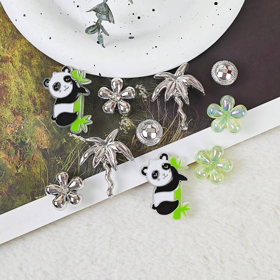 10 Stücke DIY Schuh Charms - glänzender Panda, Kokospalme, Blume dekorative Knöpfe, nicht-metallisches leichtes Material, Y2K Mode vielseitig süß unisex, geeignet für EVA Sandalen, Hausschuhe, abnehmbarer Schuh Dekor, Geschenk für Feiertage - Verschiedenfarbig - Übersicht 1