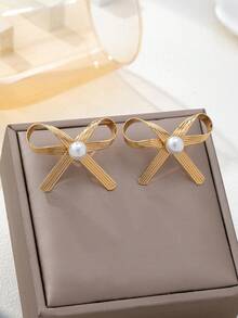 1 Pair Of Irregular Bow Earrings With Sweet And Cool Metal Earrings Suitable For Women's Daily Life (No Gift Box) - Multicolor - View 3