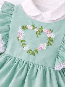 Baby Girl's 4-Piece Hospital Outfit Set With Heart Design And Lace Embroidery - Zoe - màu xanh lá - Xem 2