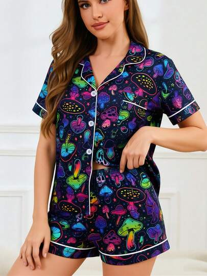 两件套女士短袖纽扣领上衣和短裤睡衣套装，舒适休闲宽松家居服，简约印花设计，适合室内外穿着（印花方向随机）