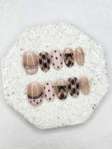 10片粉色法式水钻圆点条纹波点蝴蝶结短椭圆手工可佩戴假指甲美甲用品（1张果冻贴纸+1个指甲锉）手工按压式指甲 - 粉色 - 查看 10