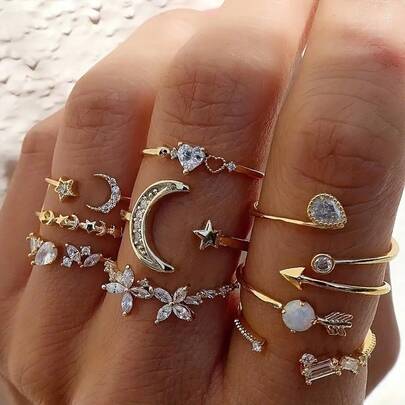 9pcs/Set European & American Style Crystal Ring Set With Heart, Butterfly, Star And Moon Designs, Multifunctional Daily Rings For Women, Suitable For Valentine's Day