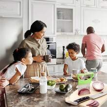 1Pc Stainless Steel Onion Holder For Slicing, Finger Guard & Food Slicing Assistant,  Vegetable Slicer Guide For Onions, Tomatoes, And Potatoes - 彩色 - 查看 5