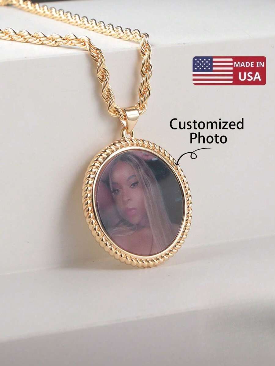 Customized Personalized Round Patterned Colored Photo Necklace Mother's Day Gift Valentine's Day Gift Birthday Anniversary Gift To Send Friends For Anniversaries, For Valentine's Day, For Mother's Day, For Birthdays, For Graduation, For Daily Wear, For Weddings, For Prom, For Father's Day, For Party - Multicolor - View 1