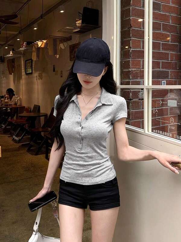 女士修身Polo领短袖T恤，收腰设计，优雅显瘦，休闲夏季之选