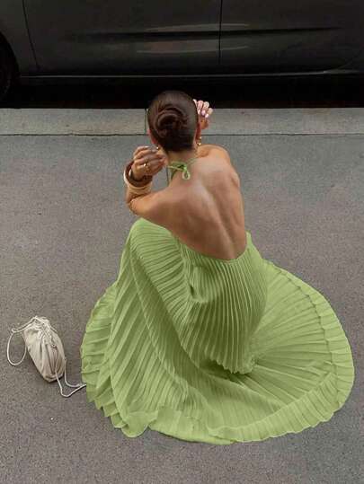 2026 Spring/Summer New Elegant Casual Versatile Backless Halter Neck Midi Dress In Beige, Suitable For Dates, Daily Wear, Parties, Holidays, Beach, Weddings And More