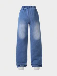 适合少女的休闲直筒水洗蓝色牛仔裤，百搭实用，适合日常穿着，春夏皆宜。 - 中等水洗藍 - 查看 2