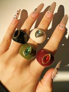 Set de 4 anillos de resina con diseño geométrico de moda, diseño minimalista único con rhinestones en negro, rojo, verde y blanco, adecuado para uso diario, festivales y fiestas - Multicolor - Ver 8