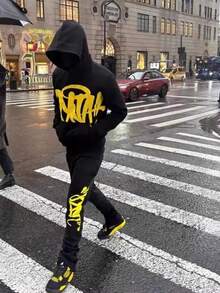 Retro personalidad calle hip-hop  de otoño traje con capucha hombre y mujer mismo estilo - Sudadera negra con estampado amarillo - Ver 2