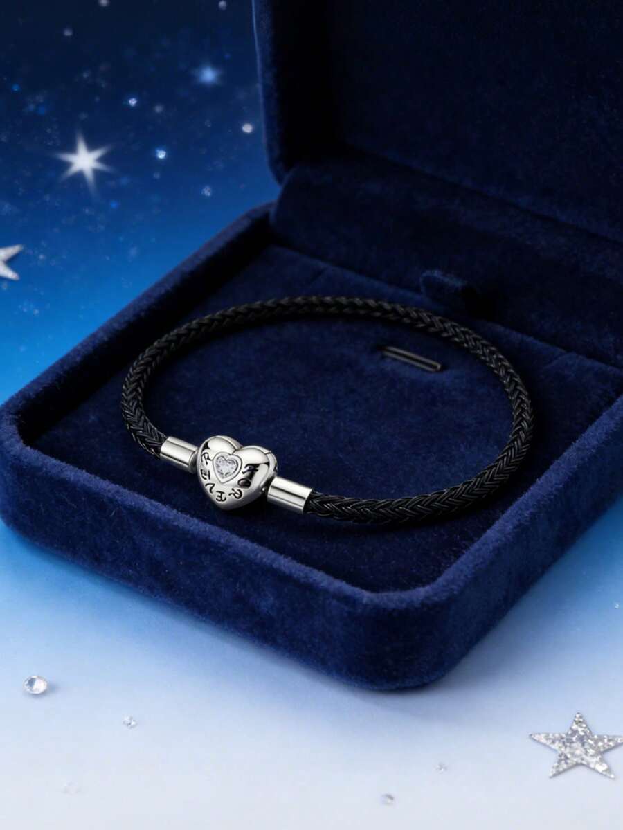 1 对原装 925 纯银手链，这款精致的 925 纯银心形扣黑色编织手链，可提升您的日常时尚感。